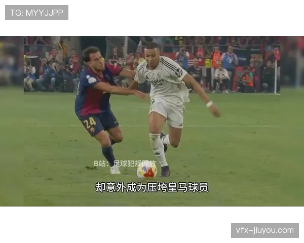 镜头聚焦：皇马角球防守中，吕迪格手势指挥队友瞬间切换防守模式